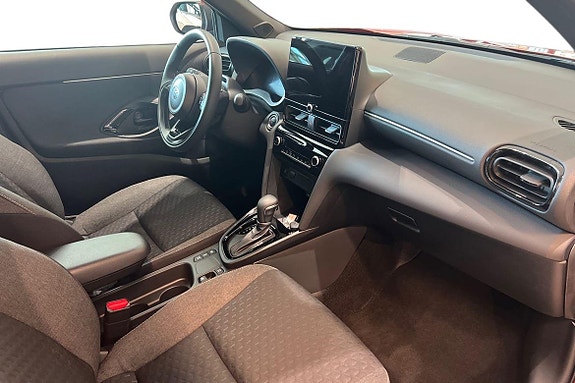 Toyota Yaris Cross 7 of 21