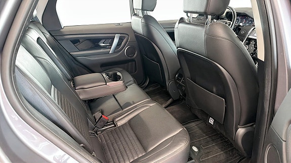 Land Rover Discovery Sport 5 of 9