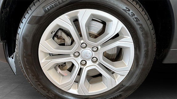 Land Rover Discovery Sport 9 of 9