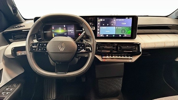 Renault 5 E-Tech 14 of 15