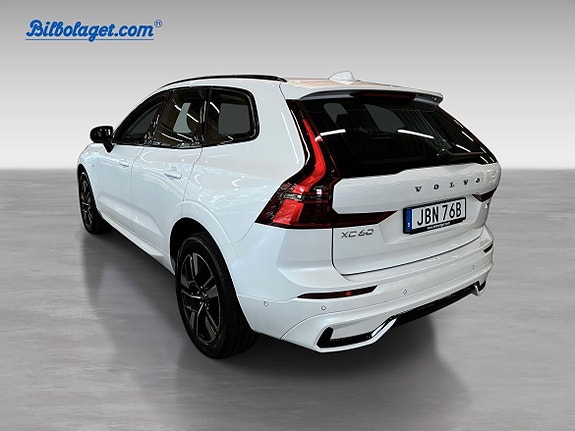 Volvo XC60 7 of 15