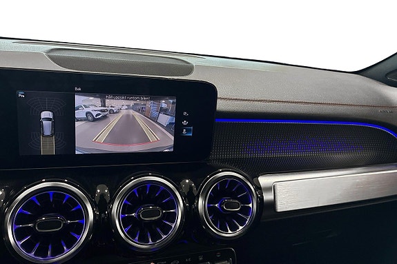 Mercedes-Benz EQB300 20 of 20