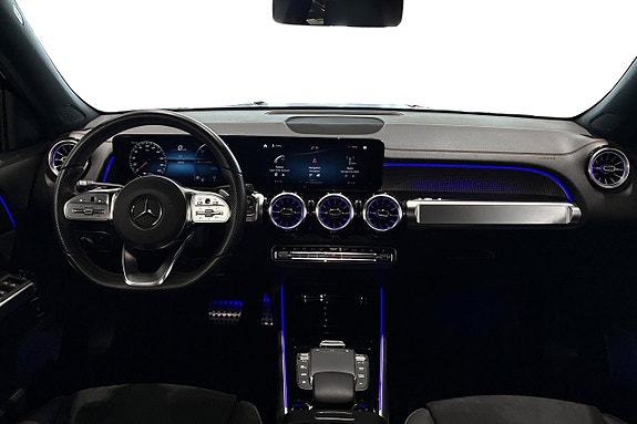 Mercedes-Benz EQB300 9 of 20