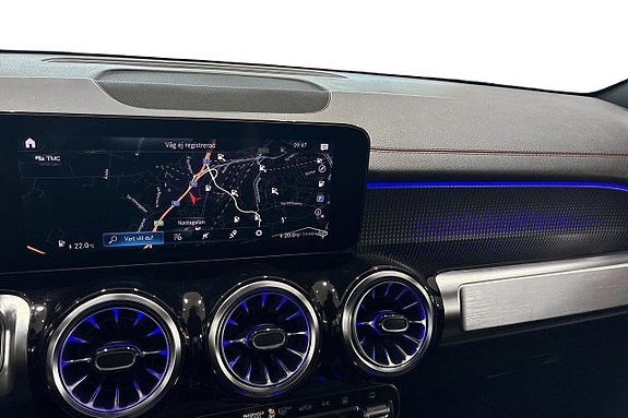 Mercedes-Benz EQB300 19 of 20