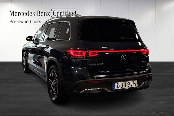 Mercedes-Benz EQB300 4 of 20