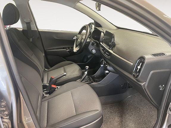 Kia Picanto 15 of 25