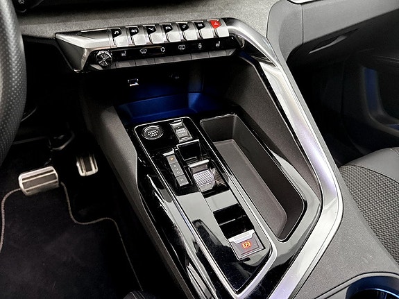 Peugeot 5008 13 of 19