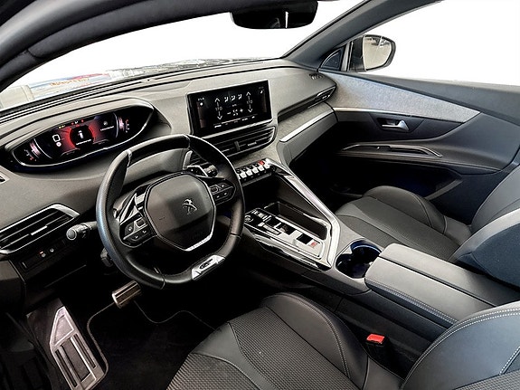 Peugeot 5008 5 of 19