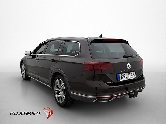 Volkswagen Passat Alltrack 5 of 30