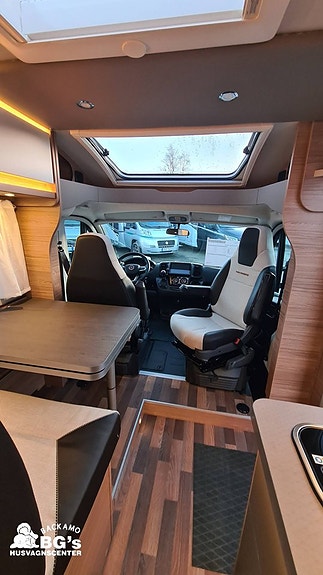Weinsberg CaraCompact 600 MF 6 of 8