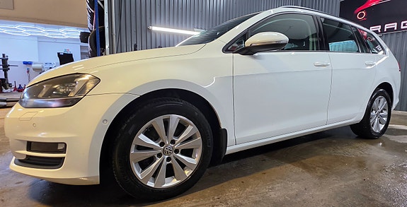 Volkswagen Golf VII 2 of 8