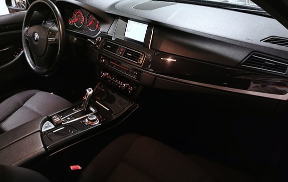 BMW 520d 12 of 14