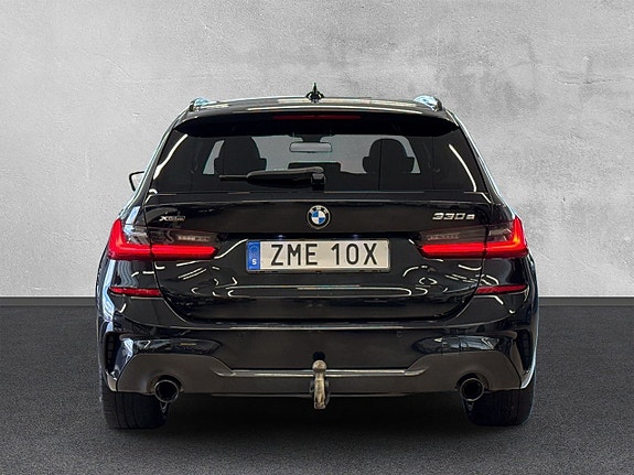 BMW 330e 4 of 27