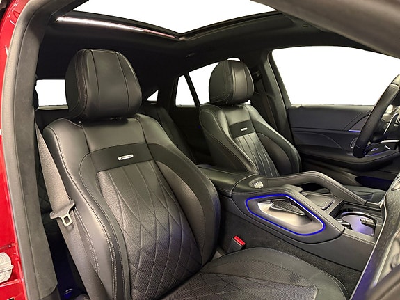 Mercedes-Benz GLE53 12 of 20