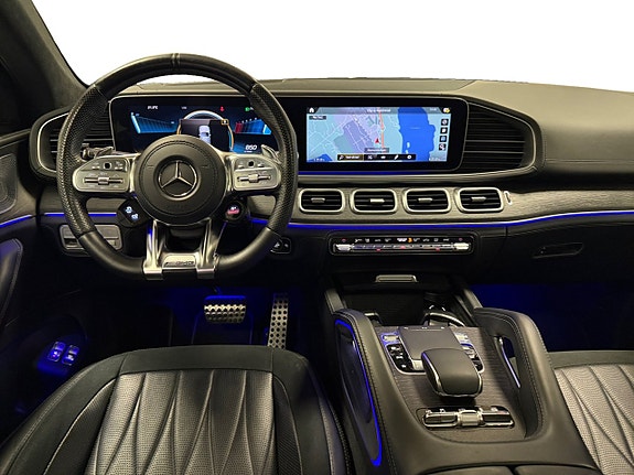 Mercedes-Benz GLE53 13 of 20