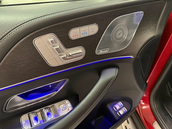 Mercedes-Benz GLE53 9 of 20