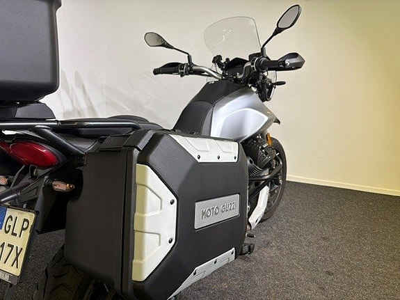 Moto Guzzi V85 TT Väskor 9 of 9