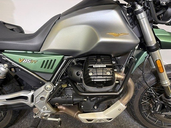 Moto Guzzi V85 TT Väskor 4 of 9