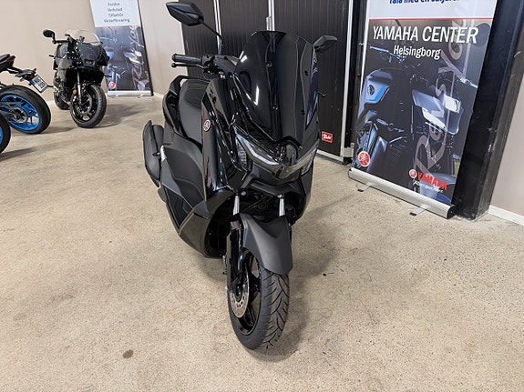 Yamaha NMAX 155 Tech MAX 2 of 5
