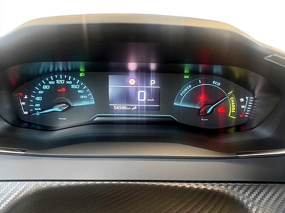 Peugeot 208 8 of 15
