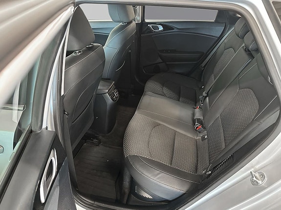 Kia Ceed 7 of 11