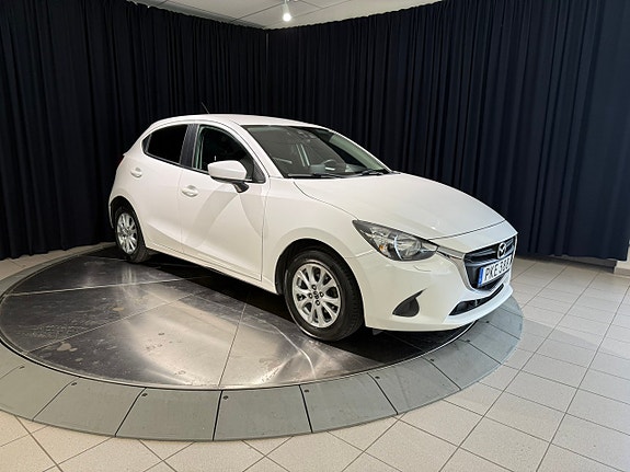 Mazda 2 8 of 12
