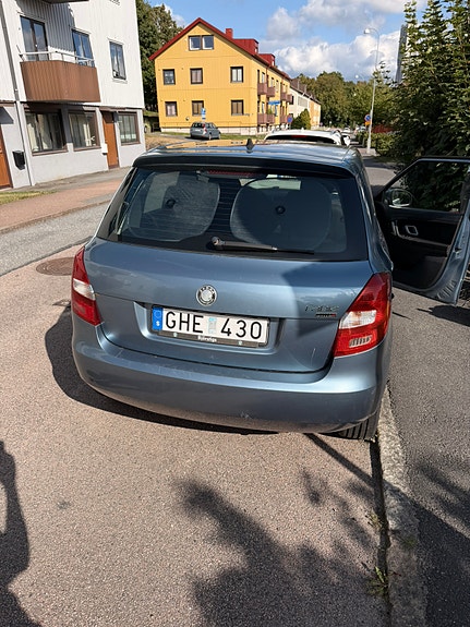 Skoda Fabia 2 of 6