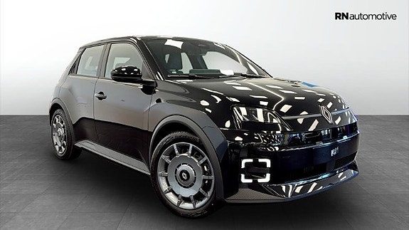 Renault 5 E-Tech 7 of 15
