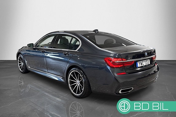 BMW 740d 2 of 29
