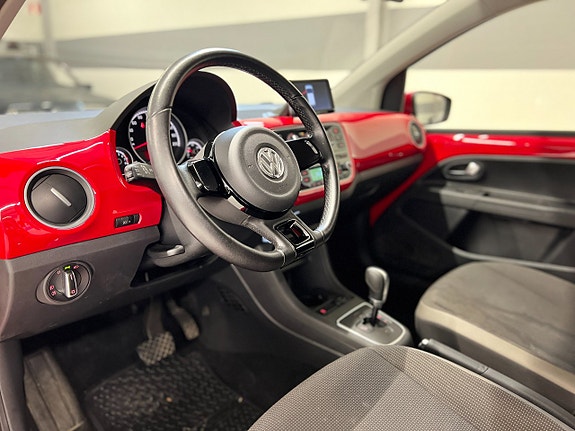 Volkswagen UP! 10 of 21
