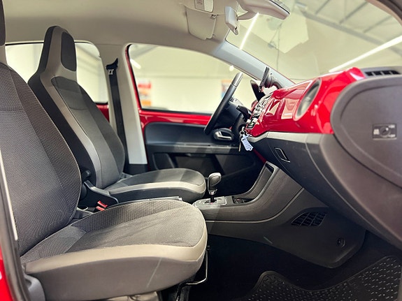 Volkswagen UP! 20 of 21