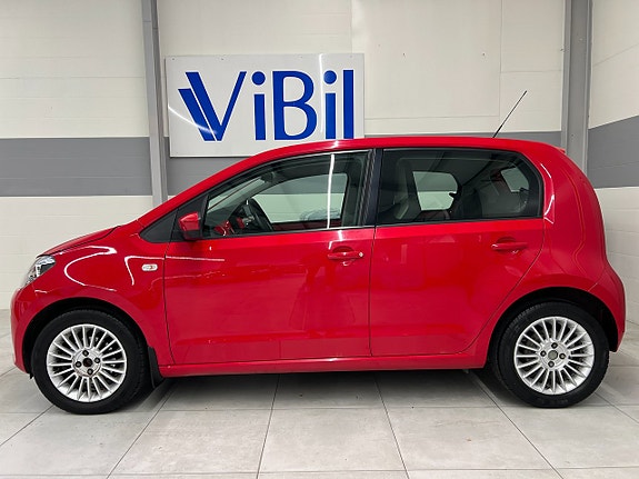 Volkswagen UP! 3 of 21