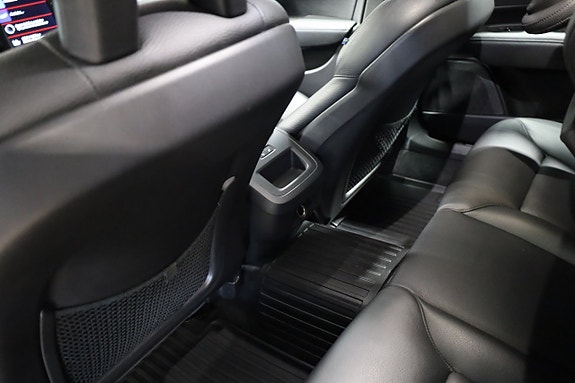 Volvo V90 11 of 13