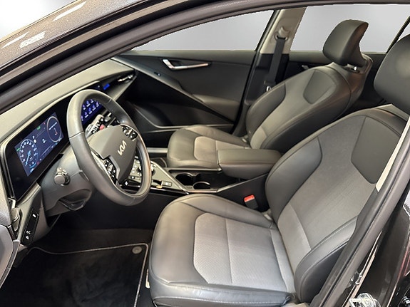 Kia Niro 8 of 19
