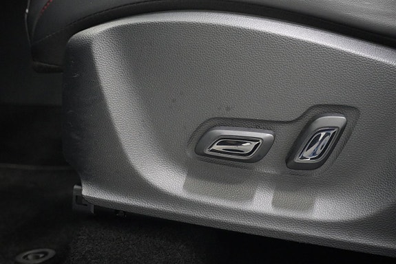 MG ZS 8 of 10
