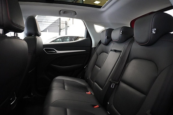 MG ZS 5 of 10