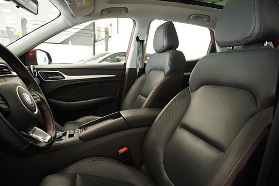 MG ZS 7 of 10