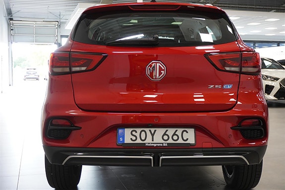 MG ZS 3 of 10
