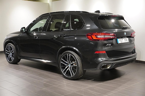 BMW X5 3 of 19
