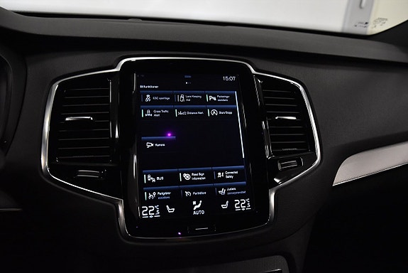 Volvo XC90 20 of 26