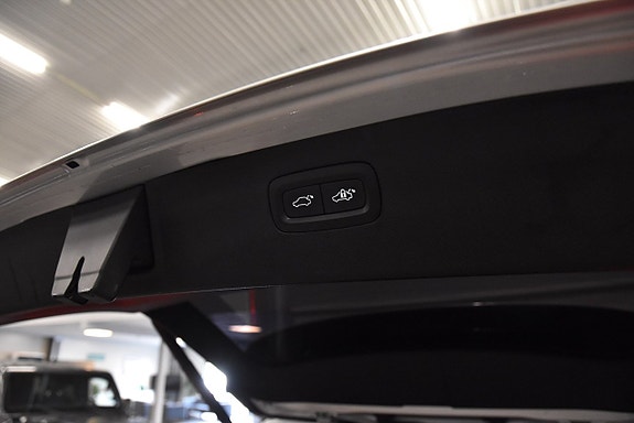 Volvo XC90 25 of 26