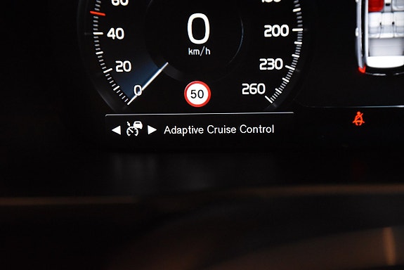 Volvo XC90 19 of 26