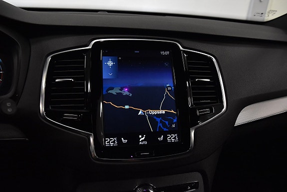Volvo XC90 21 of 26