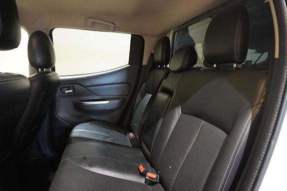 Mitsubishi L200 11 of 21