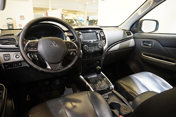 Mitsubishi L200 12 of 21