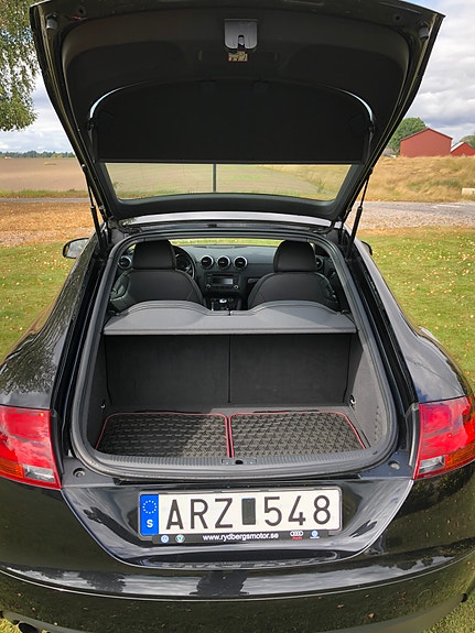 Audi TT 4 of 6