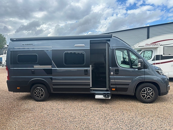 Adria Twin Supreme 640 SLB 3 of 14