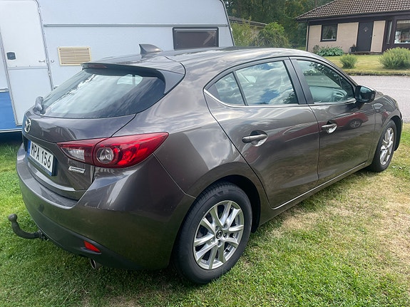 Mazda 3 2 of 4