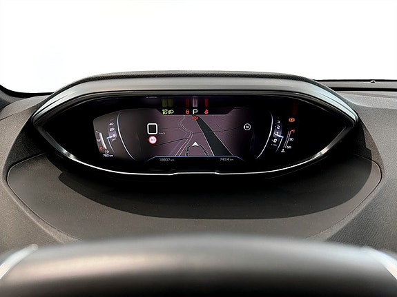 Peugeot 5008 10 of 19