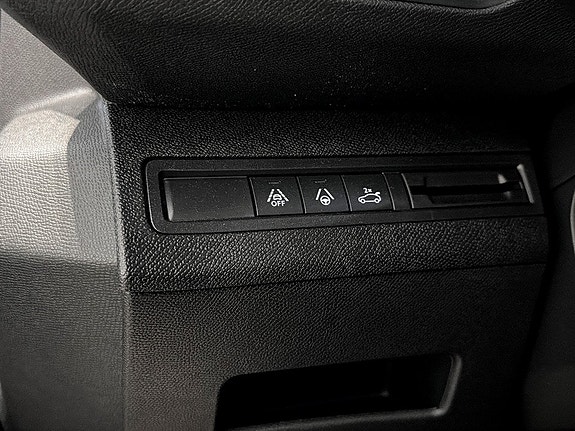 Peugeot 5008 9 of 19